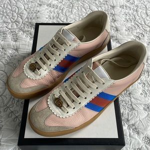 AUTHENTIC Gucci Pebbled Leather Sneakers, Sz 38 (Gucci Size)